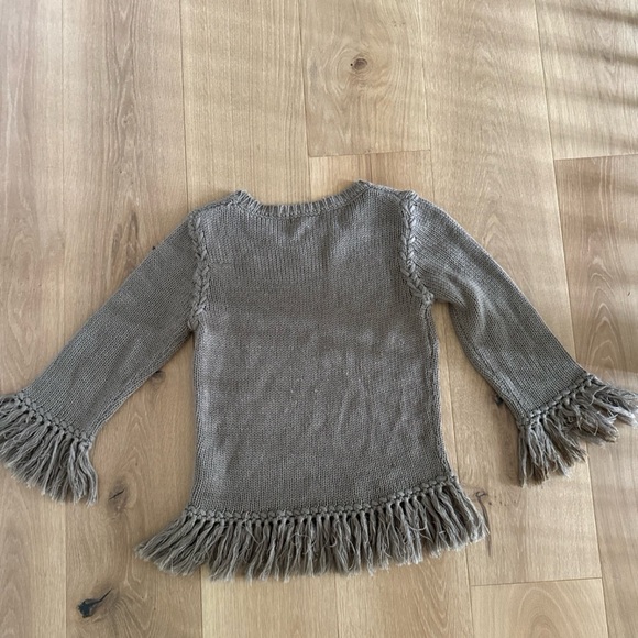 BB Dakota Gray Fringe Sweater - Picture 4 of 4